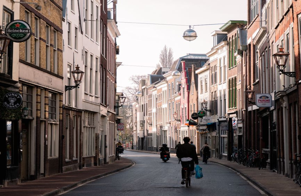 Hoeveel kilometer moet je naar werk fietsen om aan 150 minuten beweging per week te komen